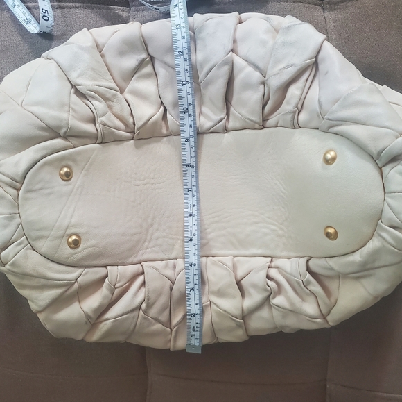 💯 Miu Miu Large Chevron Leather Bag - Picture 14 of 16